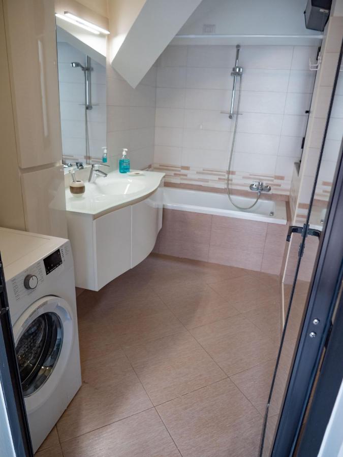 Comfy Penthouse Appartement Milaan Buitenkant foto