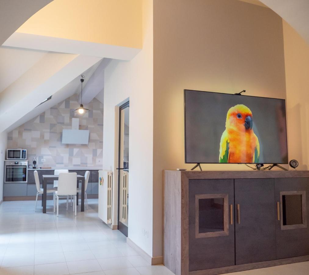 Comfy Penthouse Appartement Milaan Buitenkant foto